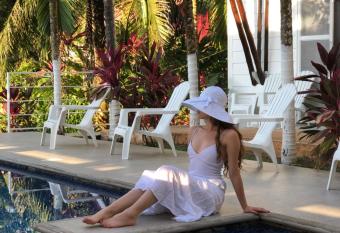 Ballena Dorada Lodge has Balcony rooms