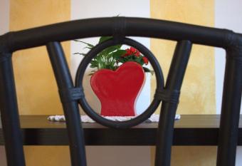 FiumicinoA57 has Balcony rooms