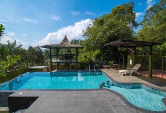 Olives The Boutique Resort has Balcony rooms