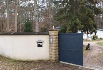 Etape for  t Fontainebleau climb & randonn  es has Balcony rooms