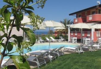 Borgo di Santa Barbara allows 18 year olds to book a room