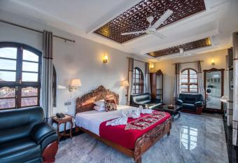 Tembo B&B Apartments has Balcony rooms