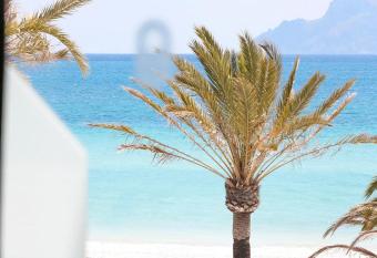 Bonavida Apartments allows 18 year olds to book a room