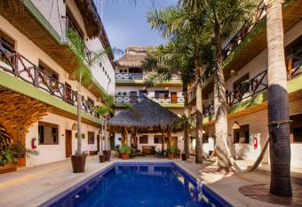 Selina Sayulita allows 18 year olds to book a room