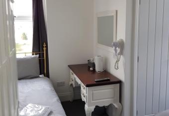 Kingswood Guest House allows 18 year olds to book a room