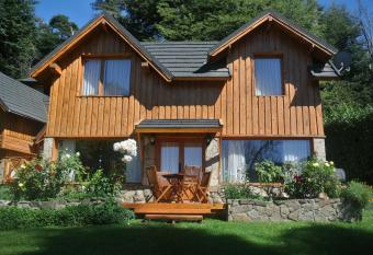 All   It   has rooms with a private hot tub