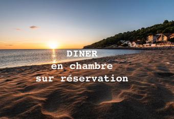 Chambres d h  tes    la Mer has Balcony rooms