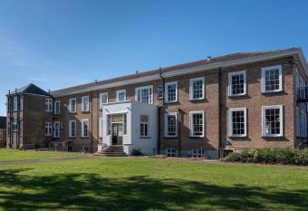 The Great Western Hotel allows 18 year olds to book a room
