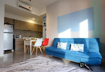 Imperio Residence Melaka By I Housing has rooms with a private hot tub