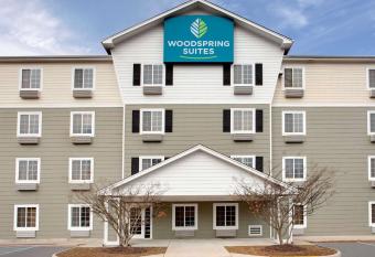 WoodSpring Suites Chesapeake-Norfolk South has Smoking rooms