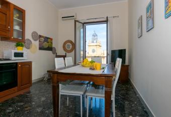 Il Mosaico Family Apartments allows 18 year olds to book a room