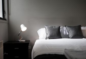 ReadySet Apartments on Altona allows 18 year olds to book a room