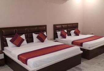Vrinda Apartments has Balcony rooms