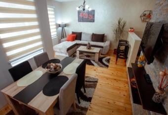Apartman Marija has Balcony rooms