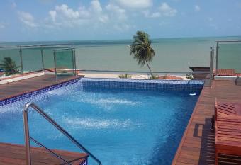 Relais de Charme Boutique Hotel Pititinga allows 18 year olds to book a room