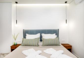 Studios Passa has Balcony rooms