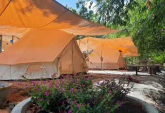 Baan Rai Pu Fa has Balcony rooms