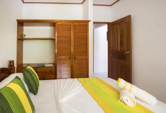 Chez Mera Self Catering allows 18 year olds to book a room