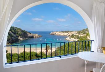 Villa Atalaya has Balcony rooms