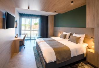 Hotel 46 has Balcony rooms