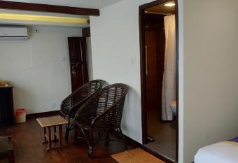 Heranya La:Ku allows 18 year olds to book a room