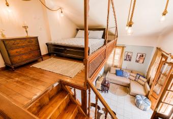 The Old Symi has Balcony rooms