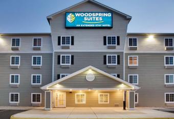 WoodSpring Suites Manassas Battlefield Park I-66 has Smoking rooms