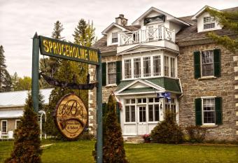 Spruceholme Inn allows 18 year olds to book a room