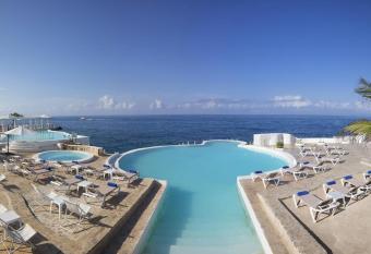 Private Apartment in Caribe Dominicus 3 SOLO ADULTOS allows 18 year olds to book a room