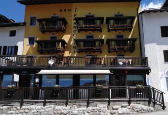 Hotel B&B Francolini has Balcony rooms