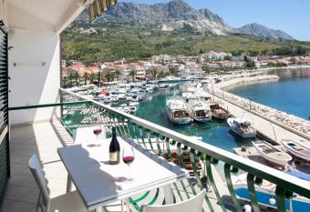 PENTHOUSE has Balcony rooms