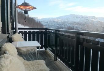 R  ldal has Balcony rooms