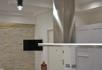 B&B Coffee and City Pompei has Balcony rooms