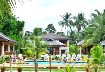 White Villas Resort allows 18 year olds to book a room