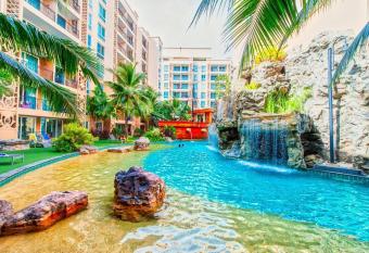 Atlantis Condo Resort jomtien has Balcony rooms