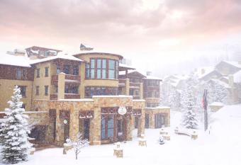 The Chateaux Deer Valley has Balcony rooms