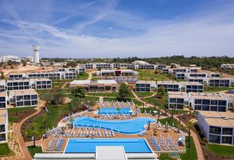 Tivoli Alvor Algarve - All Inclusive Resort allows 18 year olds to book a room