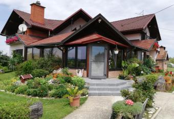 T.S.G.   imanovi   has Balcony rooms