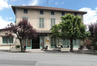 H  tel Restaurant Le P  rigord has Balcony rooms