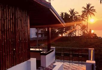 Sherly Cottages has Balcony rooms