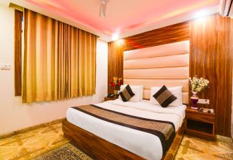 Hotel Olivia Inn At Delhi Airport has Smoking rooms