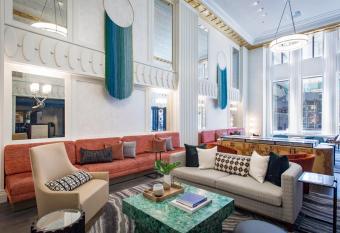 L7 Chicago by LOTTE allows 18 year olds to book a room