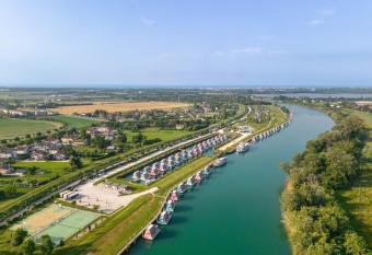 Marina Azzurra Resort has Balcony rooms