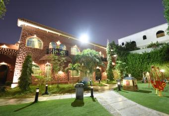 Wakan Luxury Villas and Suites has Balcony rooms