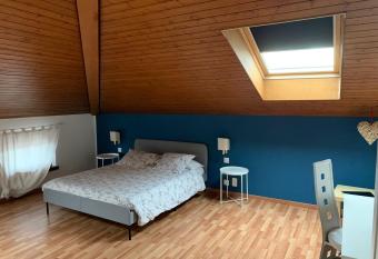 Casa Zen allows 18 year olds to book a room