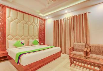 Treebo Trend G K Residency Prince Chowk Railway Station allows 18 year olds to book a room