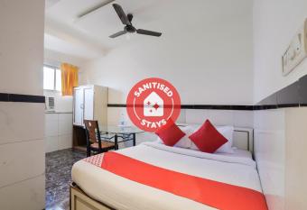 Flagship Akshaya Lodging allows 18 year olds to book a room