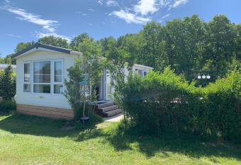 Casa Callantsoog has Balcony rooms