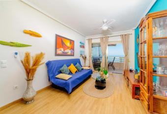 Avinguda Jaume I el Conqueridor has Balcony rooms