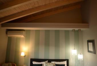 Grimani Pension has Balcony rooms